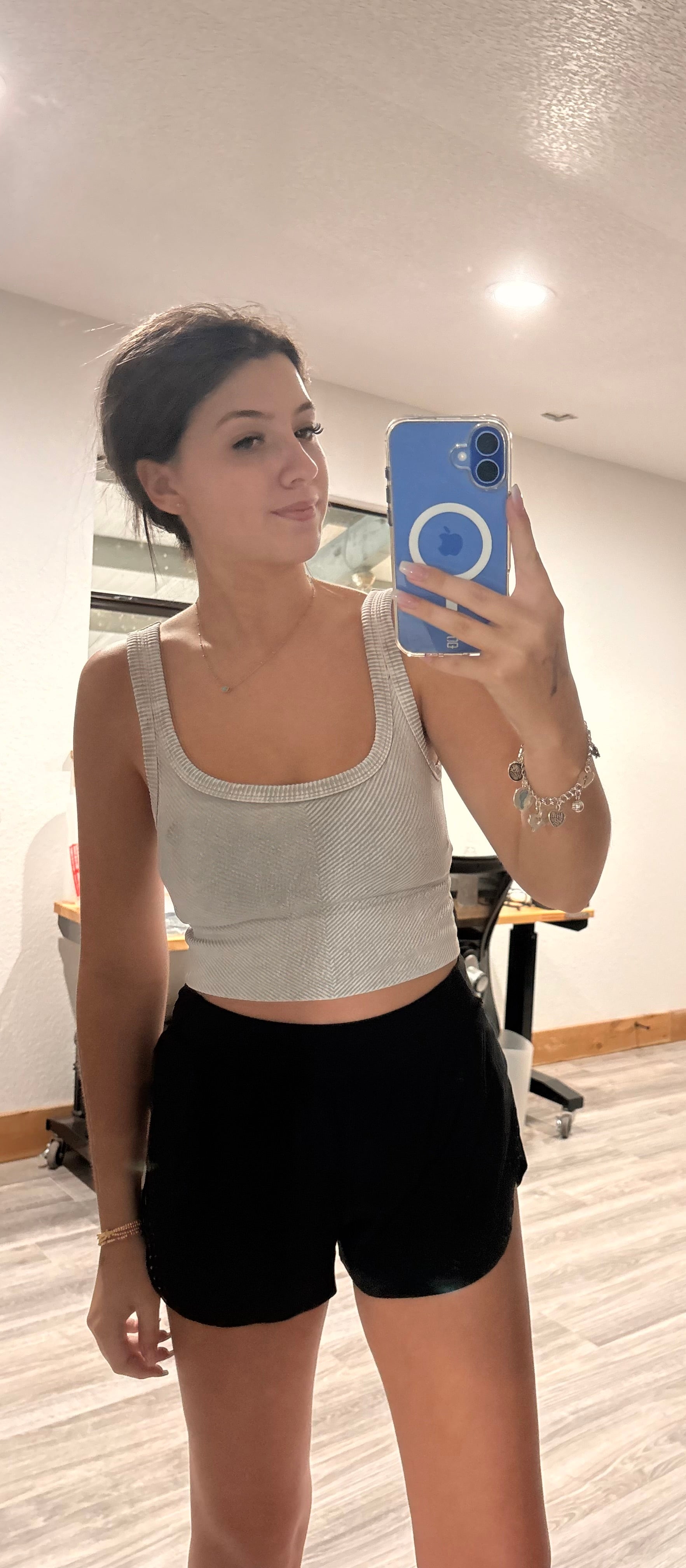 Scoop Tank